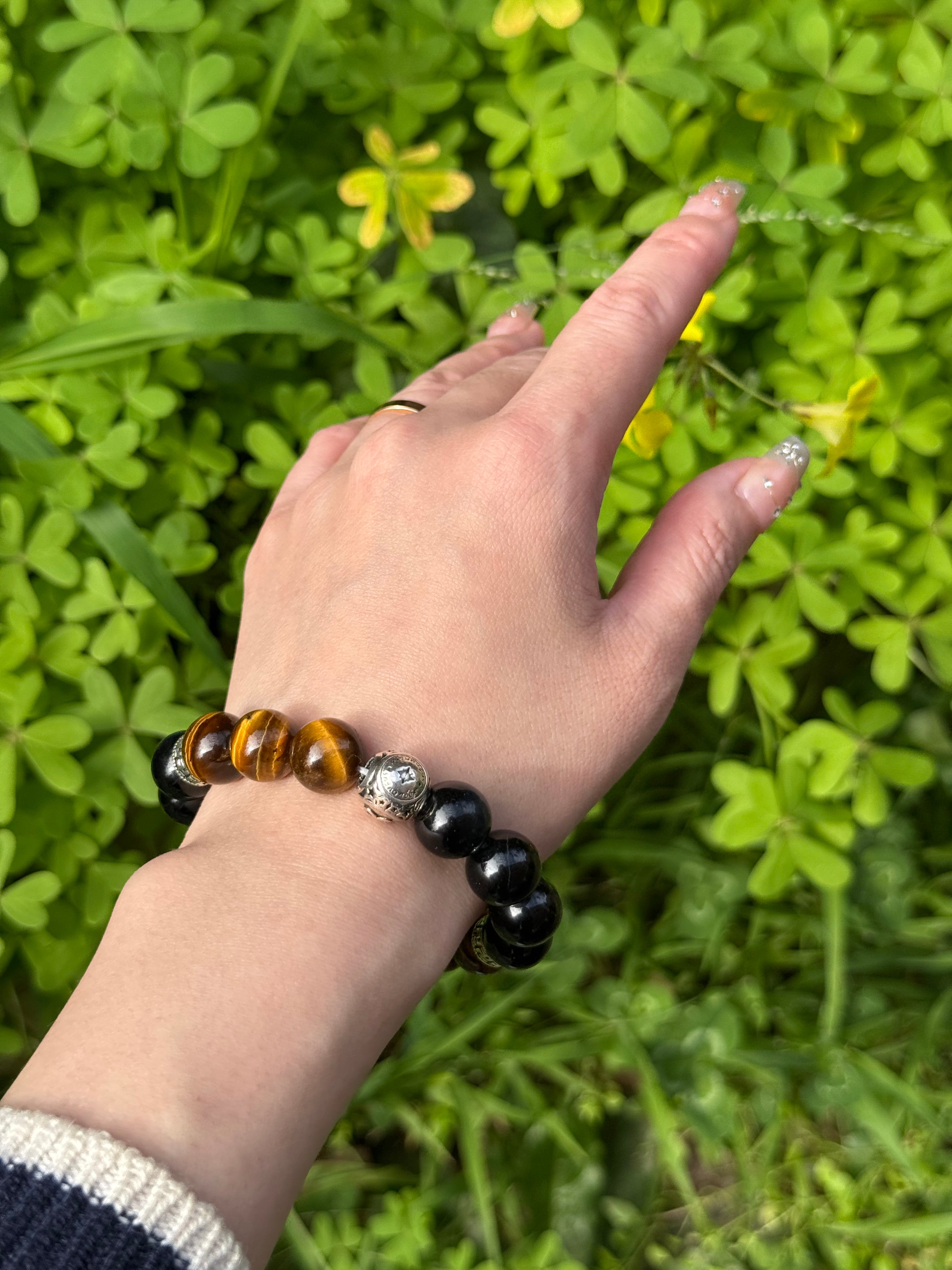 12-Star Sentinel Bracelet